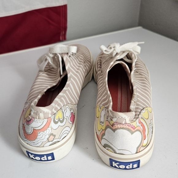 Striped Canvas Sneakers with Floral Heel Keds 8.5 - Picture 7 of 8